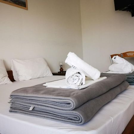 Apartments Plazibat Škrip Exteriör bild